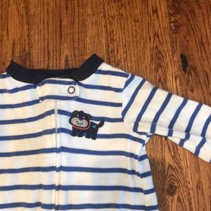 Carter’s - 0/3 month zip up jammies